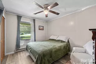 115 Hollifield St, Spruce Pine, NC 28777 - Photo 12