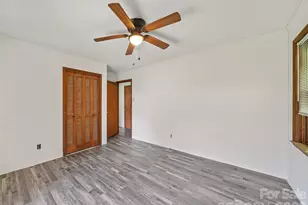 115 Hollifield St, Spruce Pine, NC 28777 - Photo 10