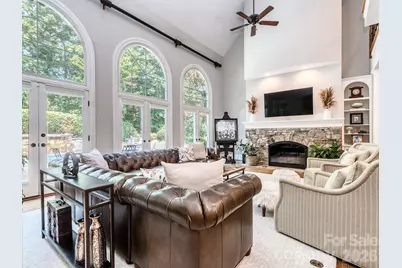 5904 Cabell View Court, Charlotte, NC 28277 - Photo 6