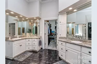 5904 Cabell View Court, Charlotte, NC 28277 - Photo 12