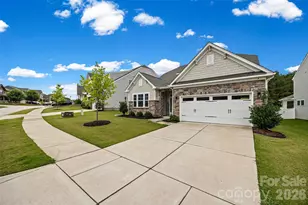 4048 Clapton Dr, Lancaster, SC 29720 - Photo 2
