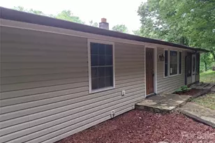232 Tilson Dr, Mars Hill, NC 28754 - Photo 2