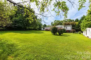 44 Double D Dr, Flat Rock, NC 28731 - Photo 6