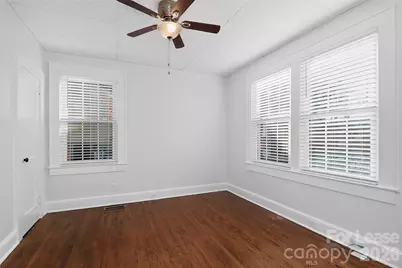 906 S York Street, Gastonia, NC 28052 - Photo 14