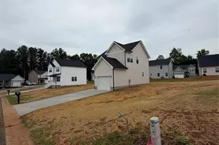 1159 Summerhill Street SW, Lenoir, NC 28645 - Photo 2