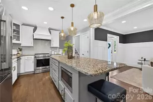 511 Merwick Cir, Charlotte, NC 28211 - Photo 14