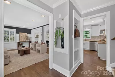 511 Merwick Circle, Charlotte, NC 28211 - Photo 16