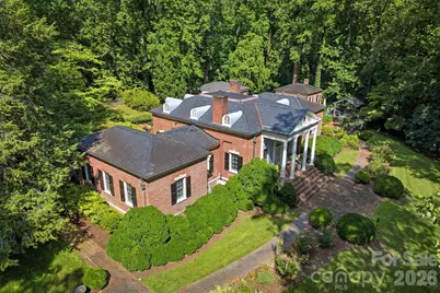 202 Woodside Place SW, Lenoir, NC 28645 - Photo 6