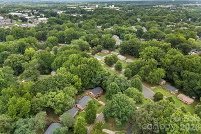 9408 Spruce Pine Place, Charlotte, NC 28210 - Photo 30