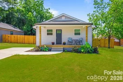 109 W Poplar Street W, Stanley, NC 28164 - Photo 1