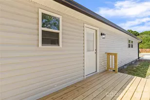 109 W Poplar Street W, Stanley, NC 28164 - Photo 32