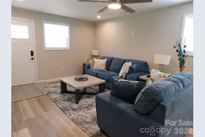 109 W Poplar Street W, Stanley, NC 28164 - Photo 6
