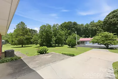 811 E 22nd Street, Kannapolis, NC 28083 - Photo 8