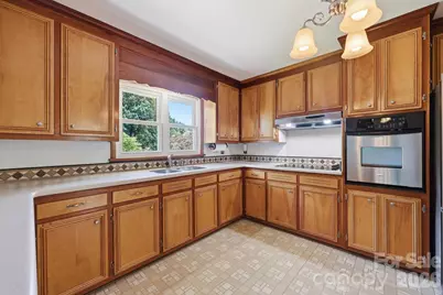 811 E 22nd Street, Kannapolis, NC 28083 - Photo 20