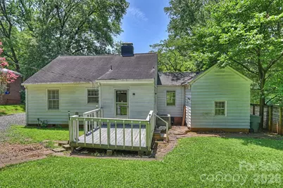1211 Woodland Drive, Charlotte, NC 28205 - Photo 12