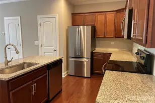 2510 Gallery Drive, Denver, NC 28037 - Photo 4