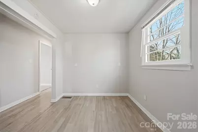 1512 N Deal Avenue, Newton, NC 28658 - Photo 12