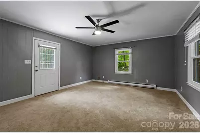 6435 Bridlewood Lane, Charlotte, NC 28215 - Photo 14