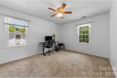 6435 Bridlewood Lane, Charlotte, NC 28215 - Photo 20