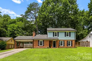 6435 Bridlewood Ln, Charlotte, NC 28215 - Photo 1