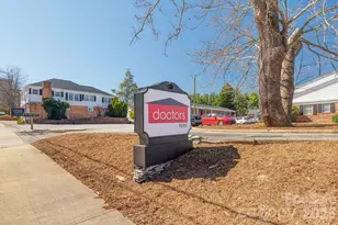 5G2 Doctors Park, Asheville, NC 28801 - Photo 1