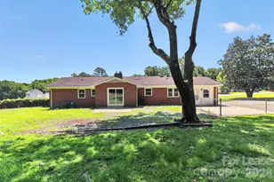 6901 Ridge Ln Rd, Charlotte, NC 28262 - Photo 34