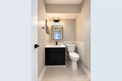 6101 Honeysuckle Lane, Charlotte, NC 28212 - Photo 10