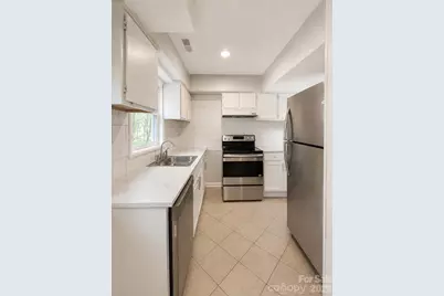 6101 Honeysuckle Lane, Charlotte, NC 28212 - Photo 2