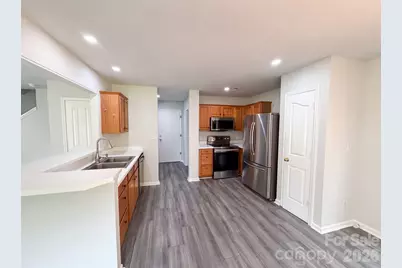 11220 Northwoods Forest Drive, Charlotte, NC 28214 - Photo 2