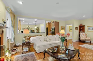 100 Crestgrove Dr, Flat Rock, NC 28731 - Photo 12