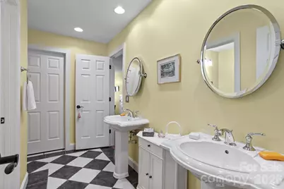 100 Crestgrove Drive, Flat Rock, NC 28731 - Photo 30