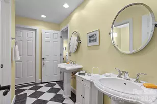 100 Crestgrove Dr, Flat Rock, NC 28731 - Photo 30