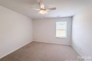 115 Spring Hall Dr, Troutman, NC 28166 - Photo 8