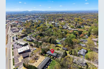 414 7th Street NE, Hickory, NC 28601 - Photo 32