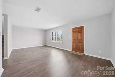 414 7th Street NE, Hickory, NC 28601 - Photo 4