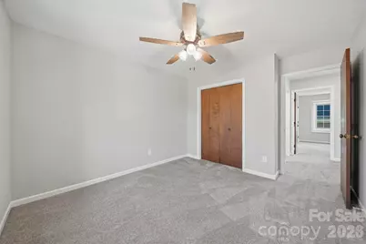 414 7th Street NE, Hickory, NC 28601 - Photo 26