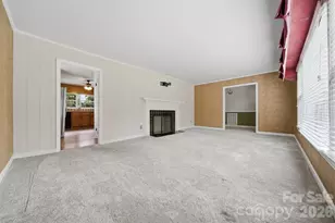 907 Vista Pl NE, Lenoir, NC 28645 - Photo 4