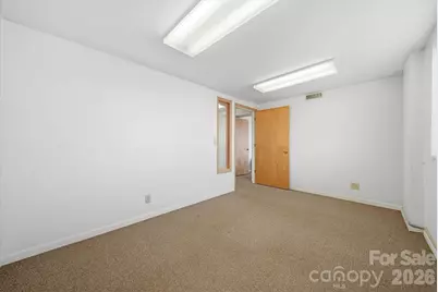 729 1st Avenue SW, Hickory, NC 28602 - Photo 24