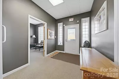 729 1st Avenue SW, Hickory, NC 28602 - Photo 6