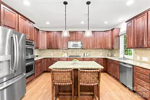 3013 Groves Edge Ln, Waxhaw, NC 28173 - Photo 14