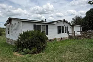 5954 Charlie Little Rd, Claremont, NC 28610 - Photo 8