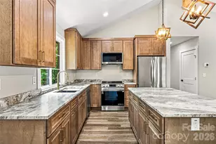 60 Catatoga Trl, Marion, NC 83452 - Photo 6