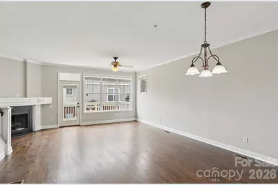 827 4th Street W, Charlotte, NC 28202 - Photo 8
