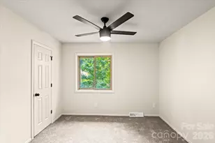 9205 Tree Haven Dr, Charlotte, NC 28270 - Photo 30