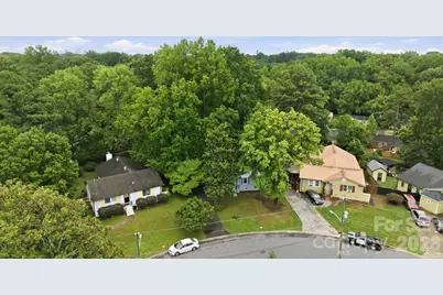 835 Ranch Road, Charlotte, NC 28208 - Photo 24