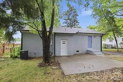 835 Ranch Road, Charlotte, NC 28208 - Photo 4