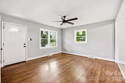 835 Ranch Road, Charlotte, NC 28208 - Photo 6