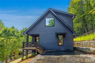 87 Catatoga Trl, Marion, NC 83452 - Photo 1