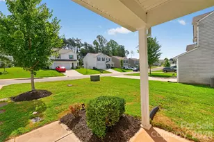 1475 Cannan Mountain Dr, Newton, NC 28658 - Photo 2