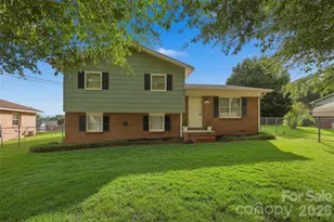 1237 Venus St, Conover, NC 28613 - Photo 1